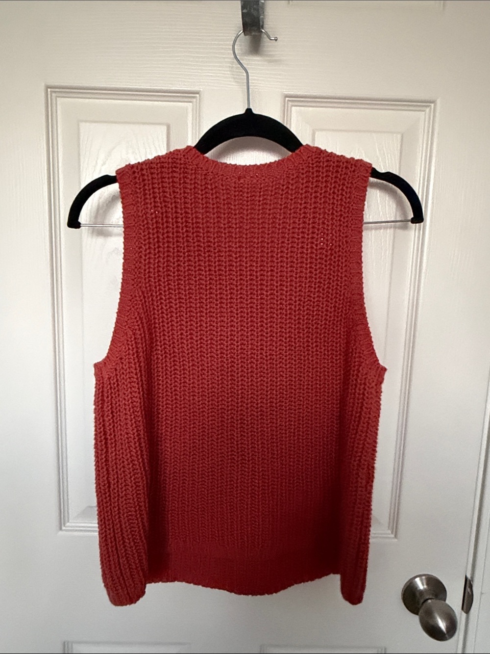 Old Navy Red Knit Sleeveless Sweater Tank - Picture 4 of 4